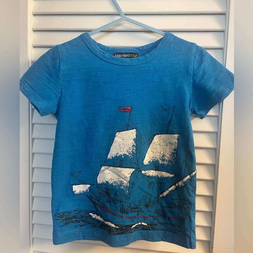 Bloomie’s Boys Heather Blue Sailboat Graphic Tee Size 3T